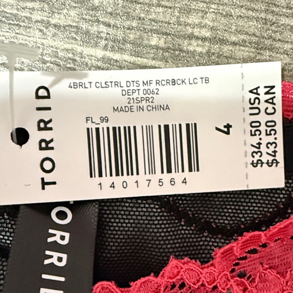 NWT Torrid Lace Trim Bralette - Sz 4 - Picture 3 of 5
